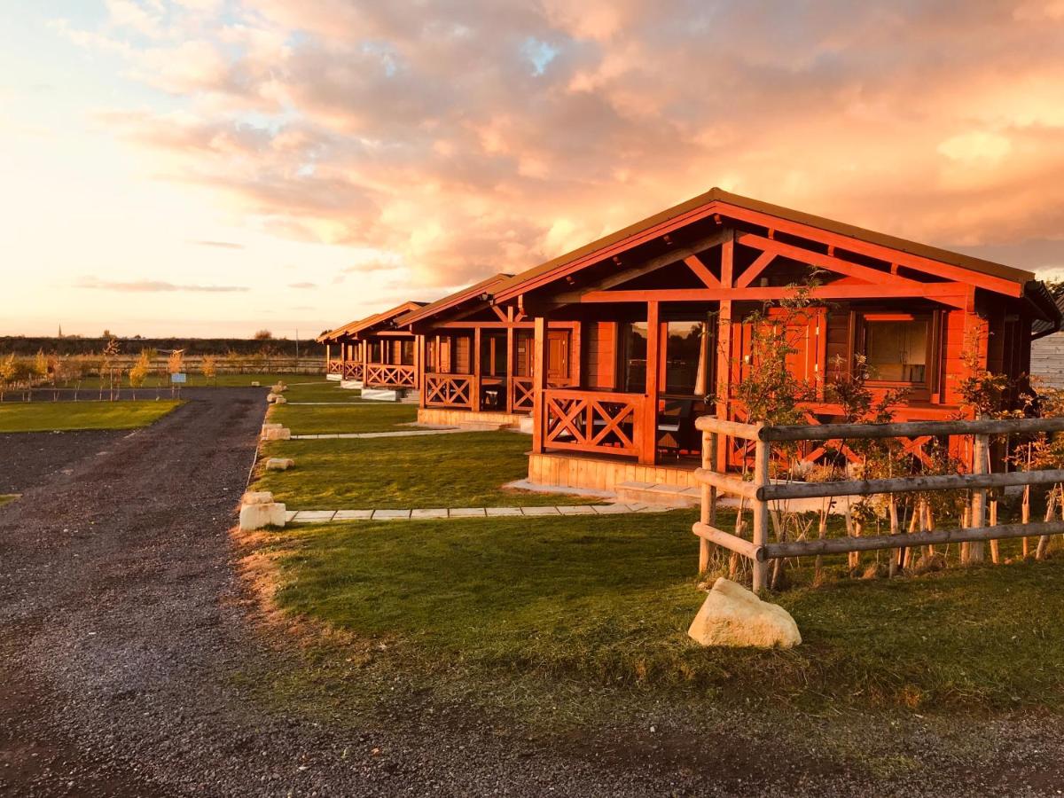 Northwick Farm Lodges - Housity