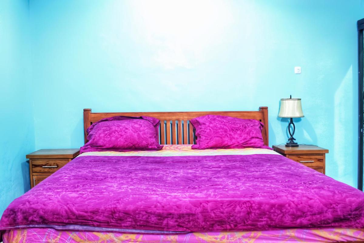 KJ Gold House Senggigi - Housity