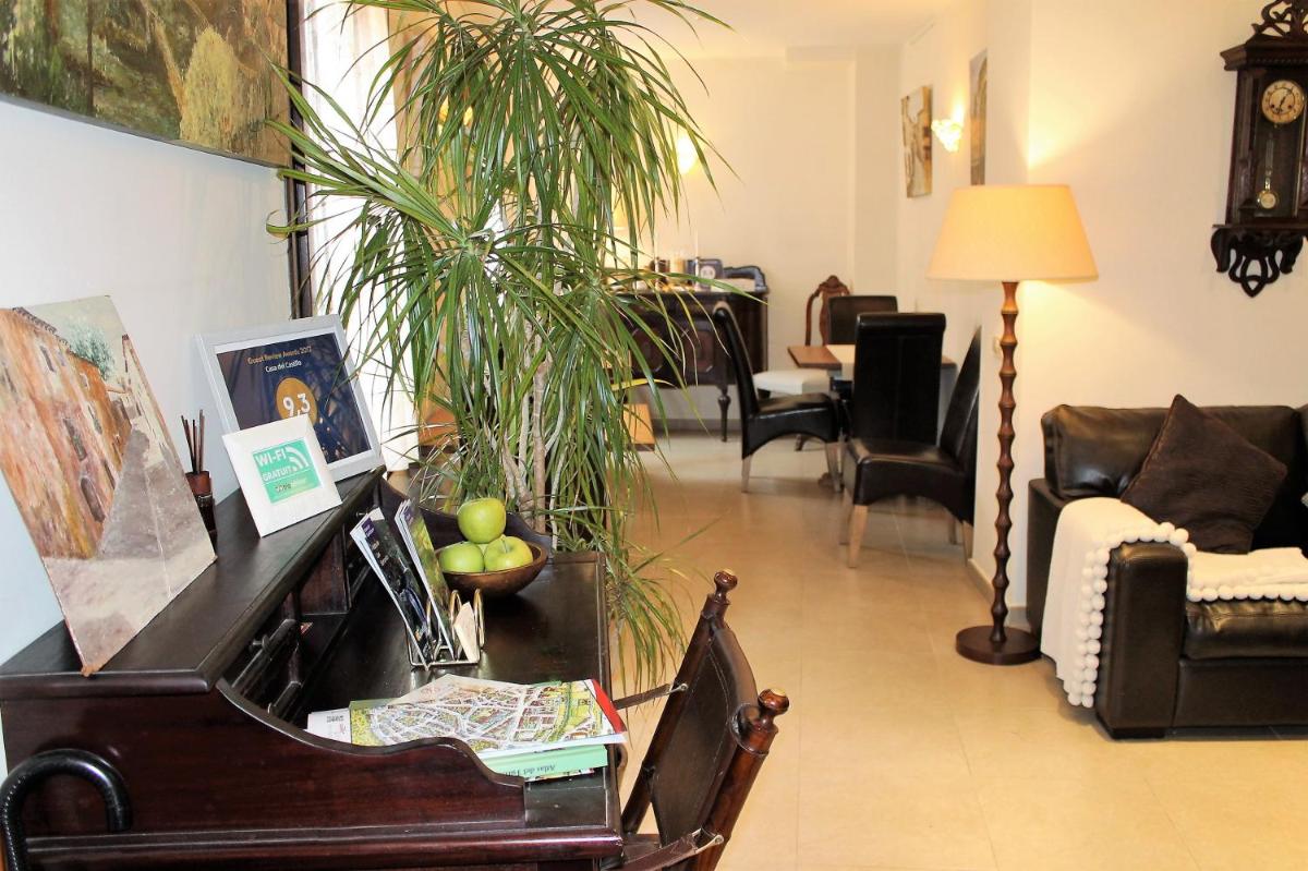 Casa del Castillo - Housity