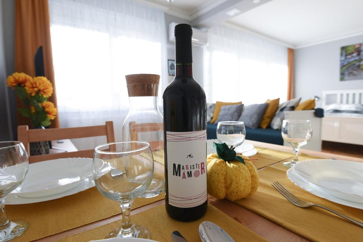 Vitalis Apartman - Housity
