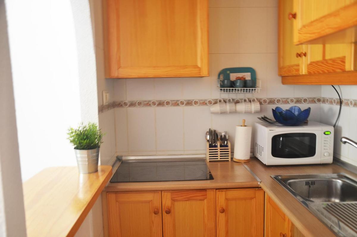 Pretty Studio With Swimming Pool - Housity