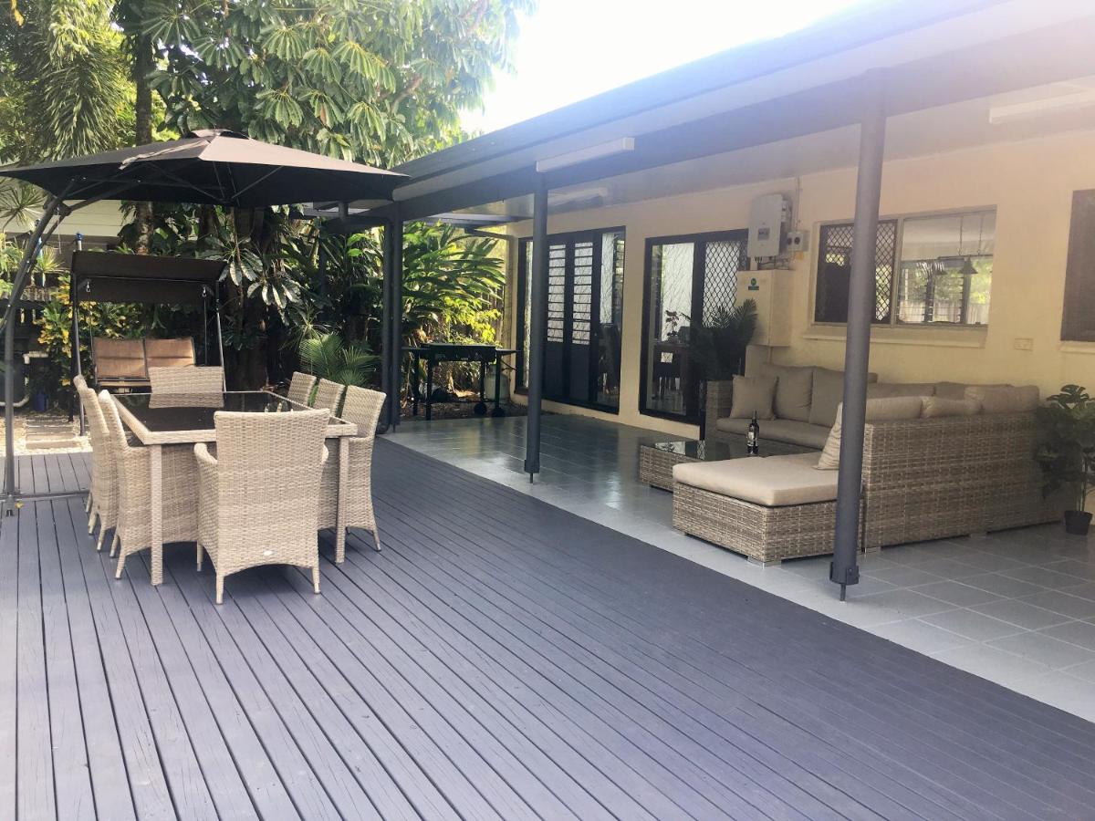 Heated Pool & Tropical Private Open Space - Housity