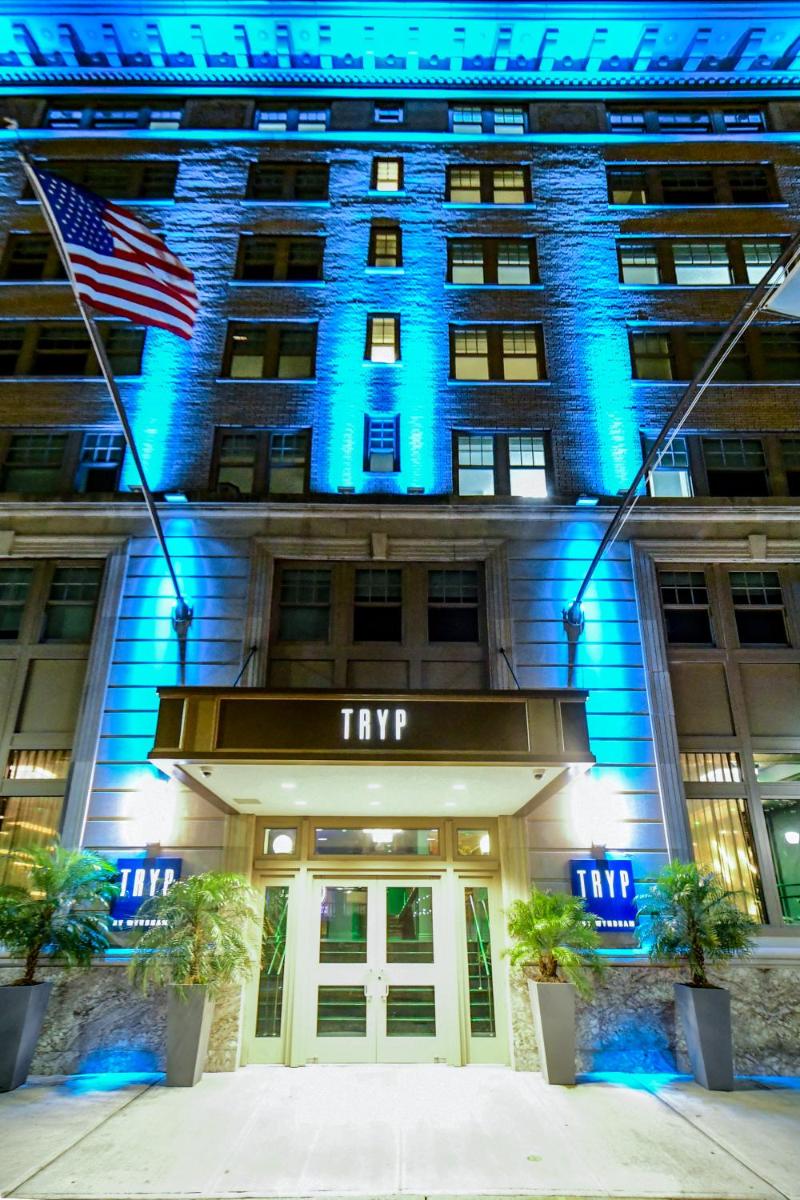 TRYP by Wyndham Newark Downtown - Housity