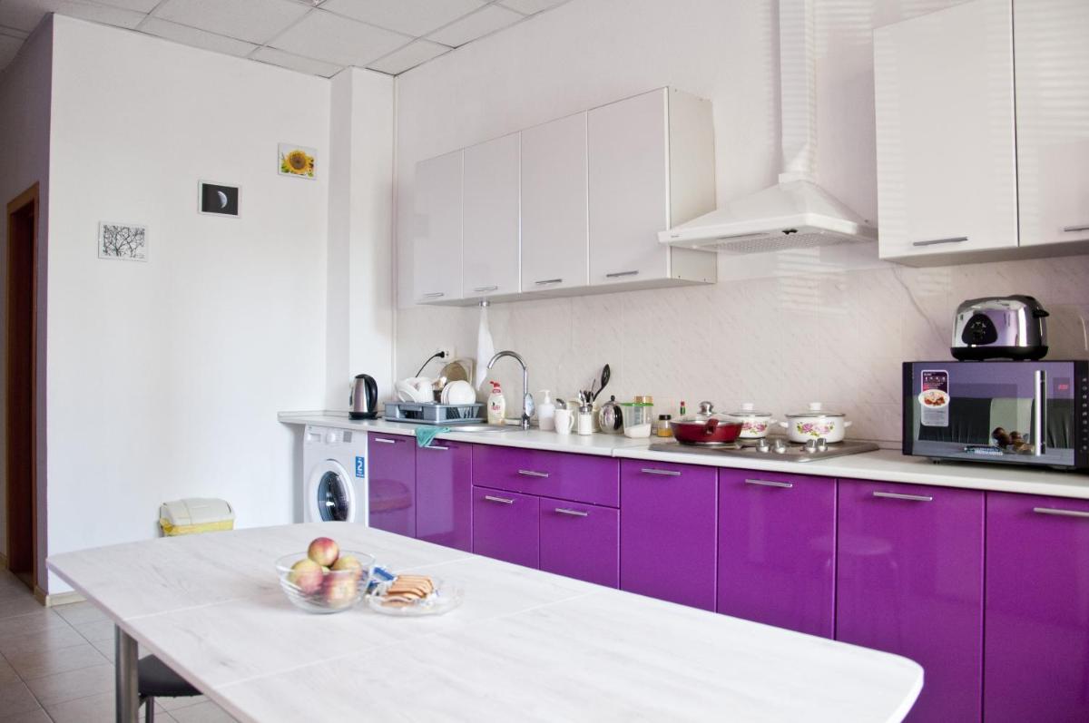 Hostel Atmosphere - Housity