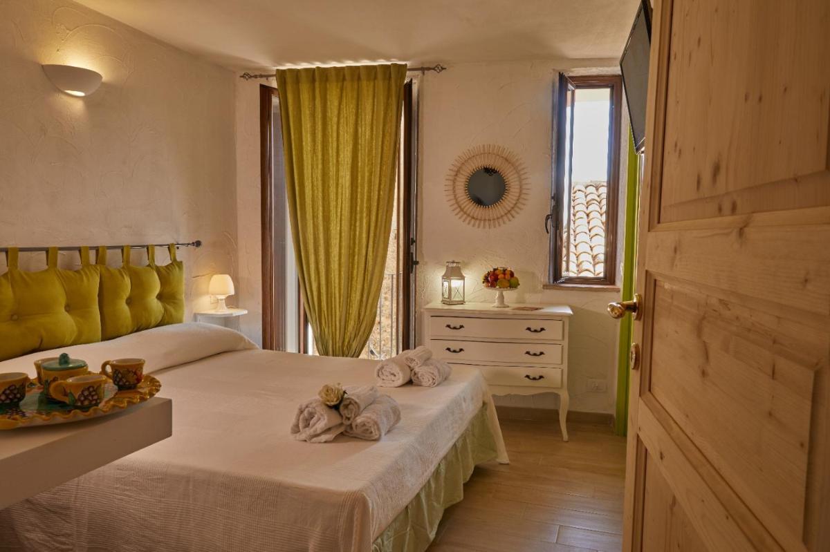 Perla Del Borgo Bed and Breakfast - Housity