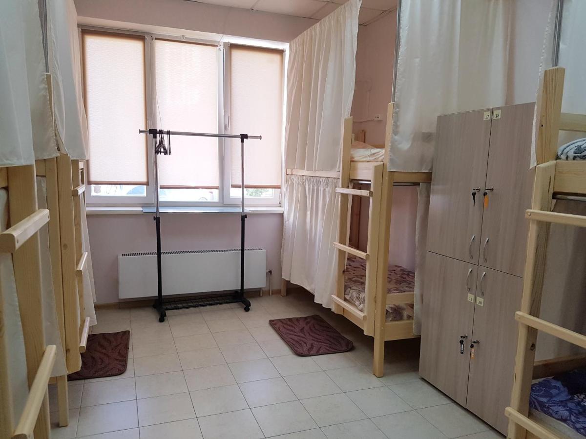 Hostel Atmosphere - Housity