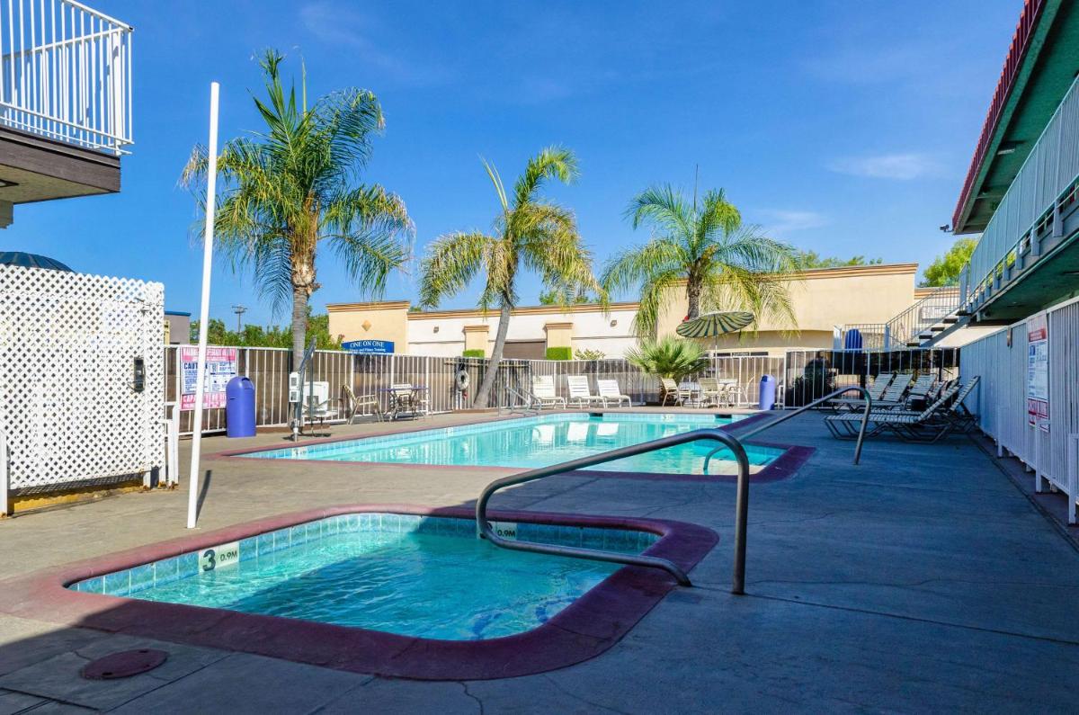Motel 6-Fresno, CA - Yosemite Hwy - Housity