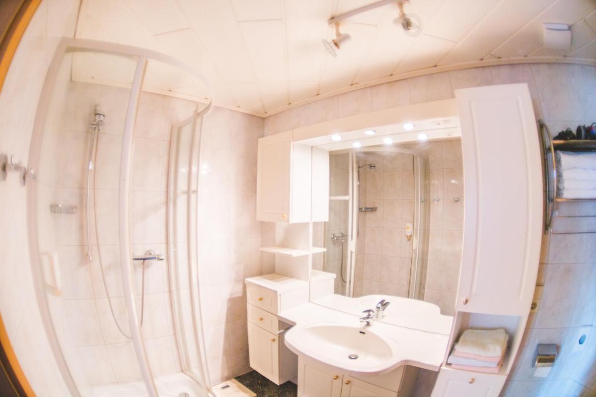 Gästehaus Adler - Housity