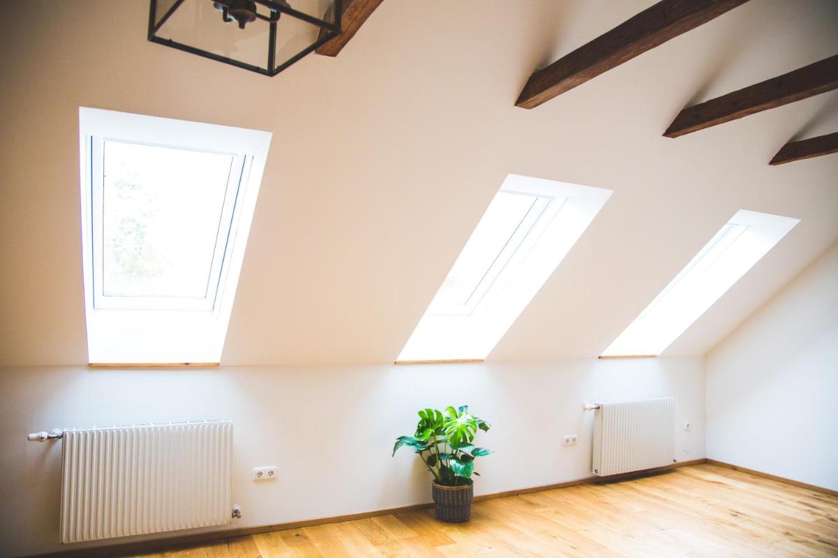 Exklusive Ferienwohnung Bad Fischau - Housity