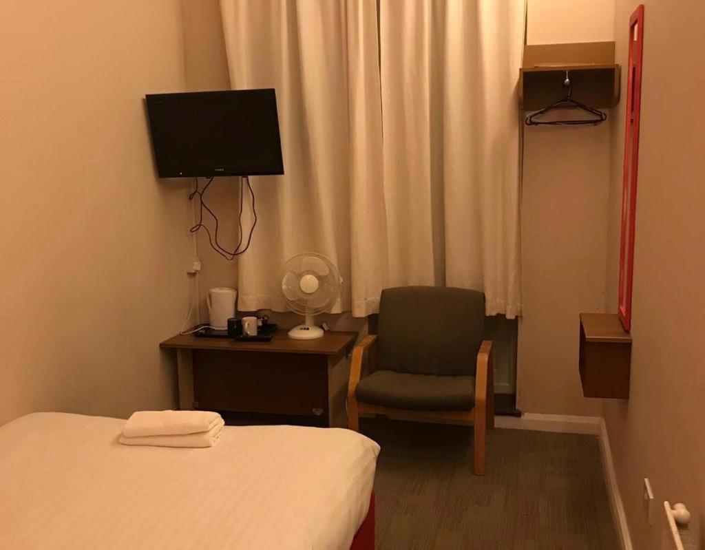 Indus Guesthouse - Housity