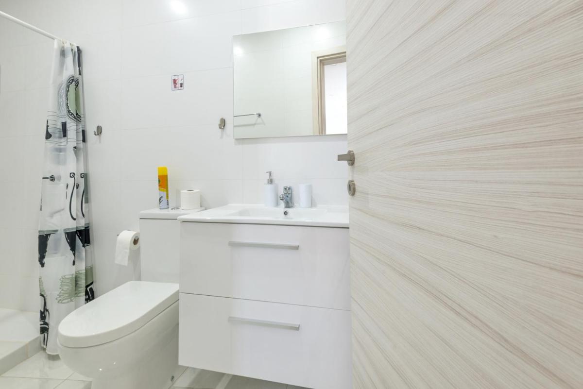 SIX Apartments - Housity