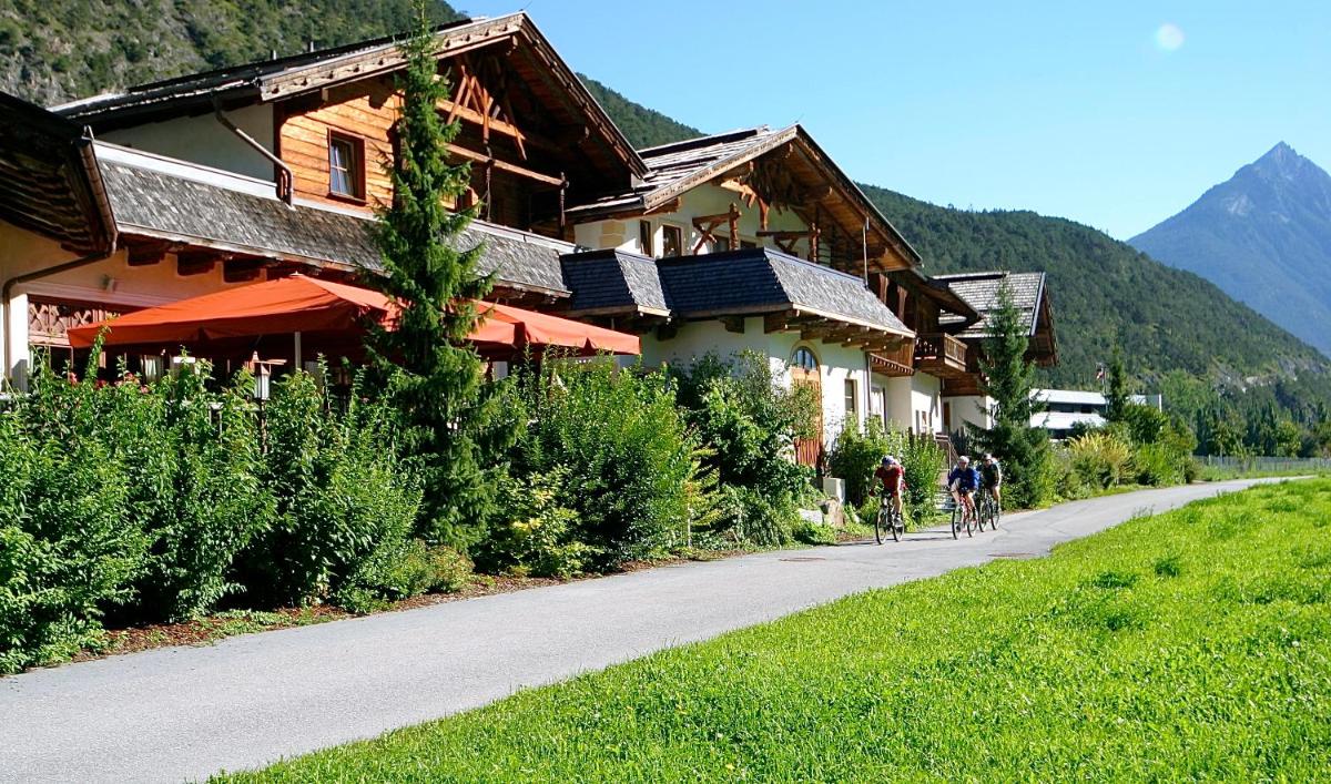 Alpenrast Tyrol - Housity