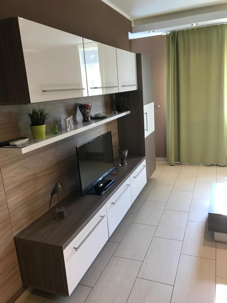 PLATINA APARTMAN - Housity