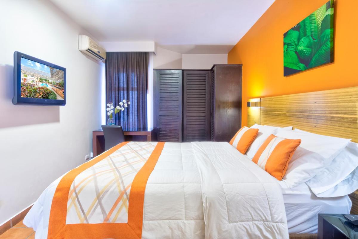 Suitetrails - Hotel Residence Inn Suites Cristina