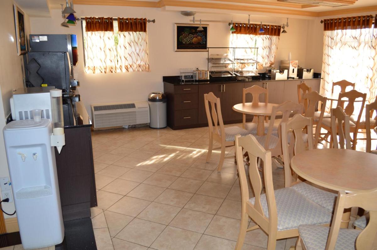 Americas Best Value Inn Fort Myers - Housity