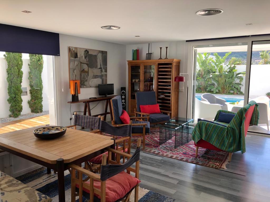 Casa Euphorbia - Housity