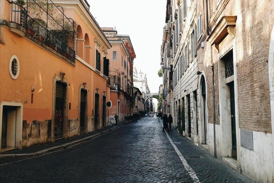 Suitetrails - the one farnese apartment