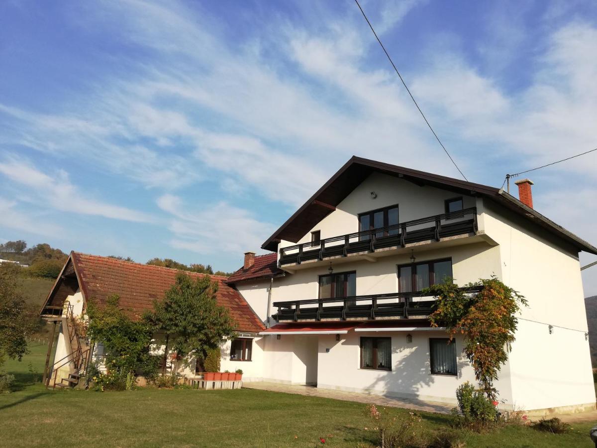 Apartments Kenedy - Housity