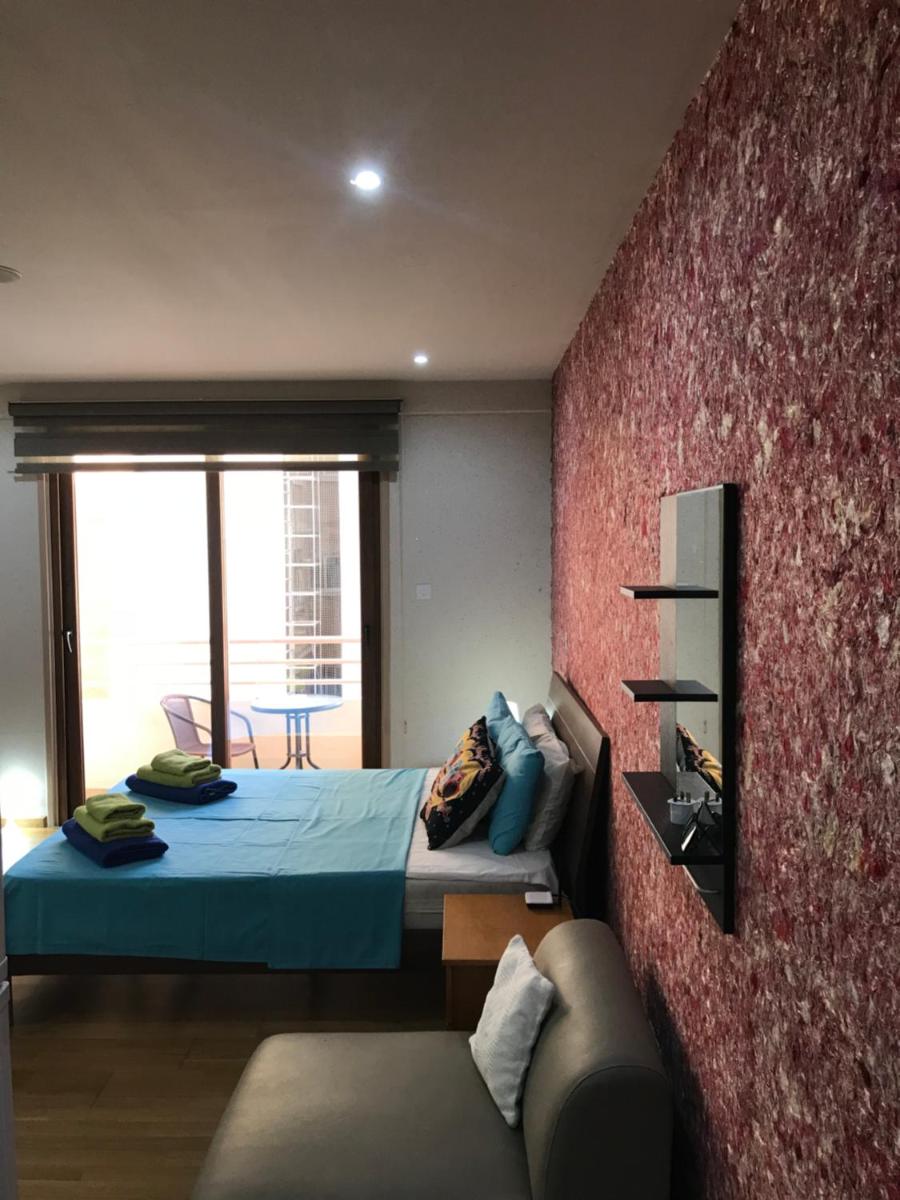 Ithaki Phinikoudes Apartment No. 207 - Housity