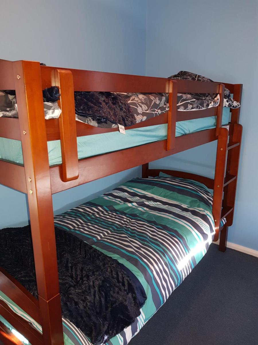 Poss' Place - Housity