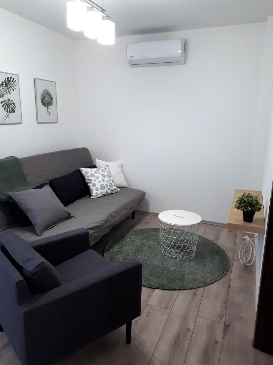 Luxury City Central Wellness Apartman - Housity