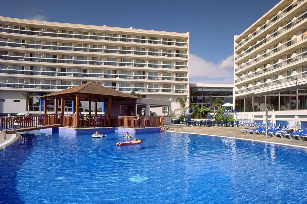 Piscina en o cerca de Sol Costa Daurada
