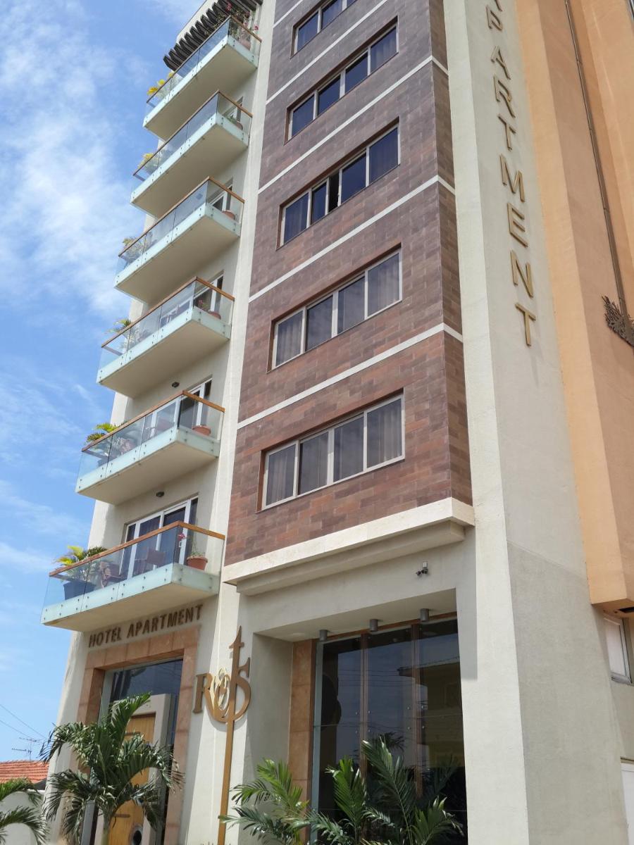 Roots Apartment Hotel - Housity