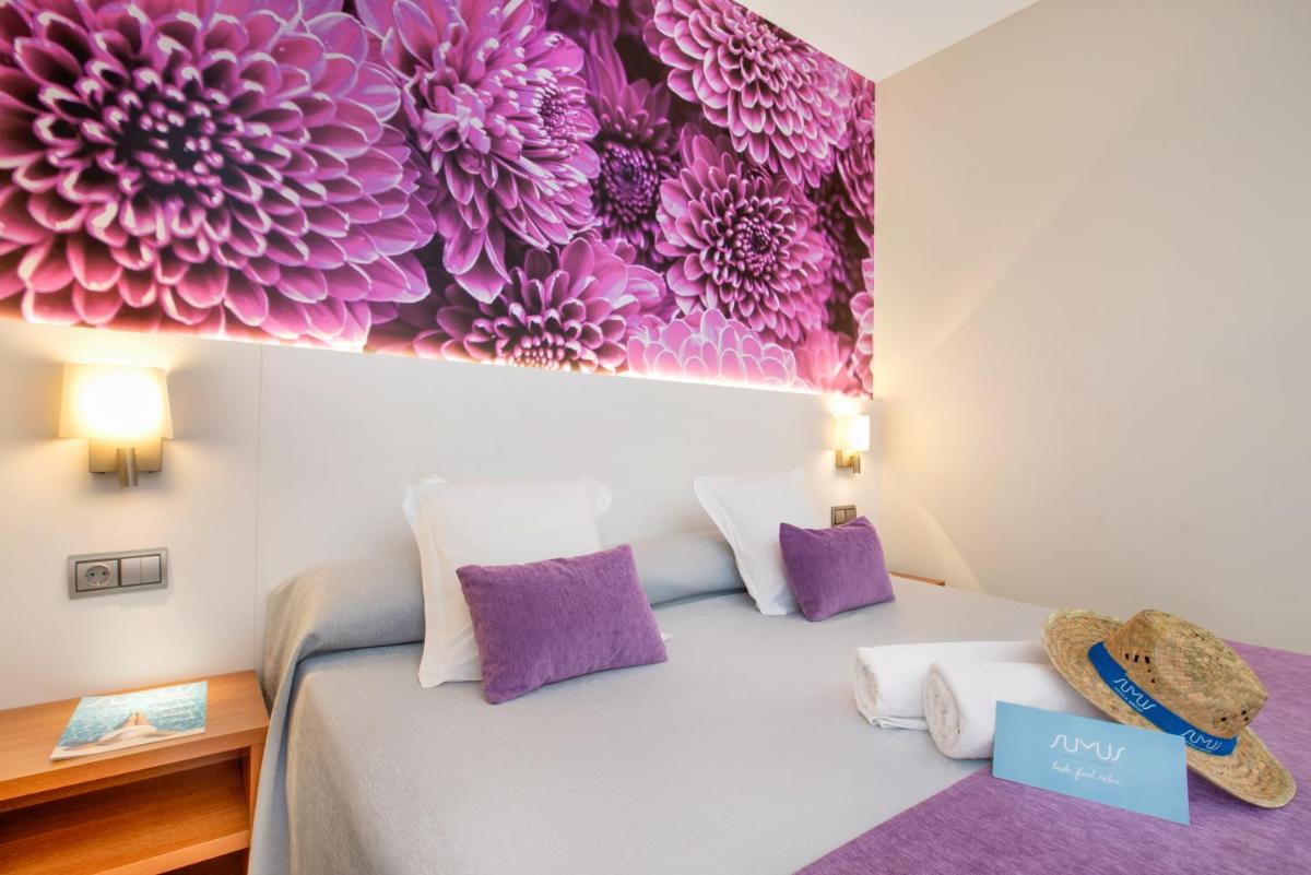 Cama o camas de una habitación en Sumus Hotel Monteplaya & SPA 4Sup - Adults Only