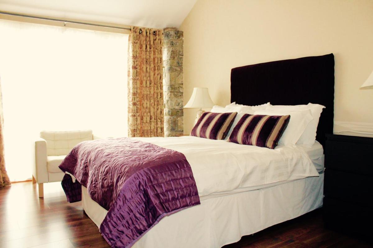 Sheephouse Country Courtyard - Housity
