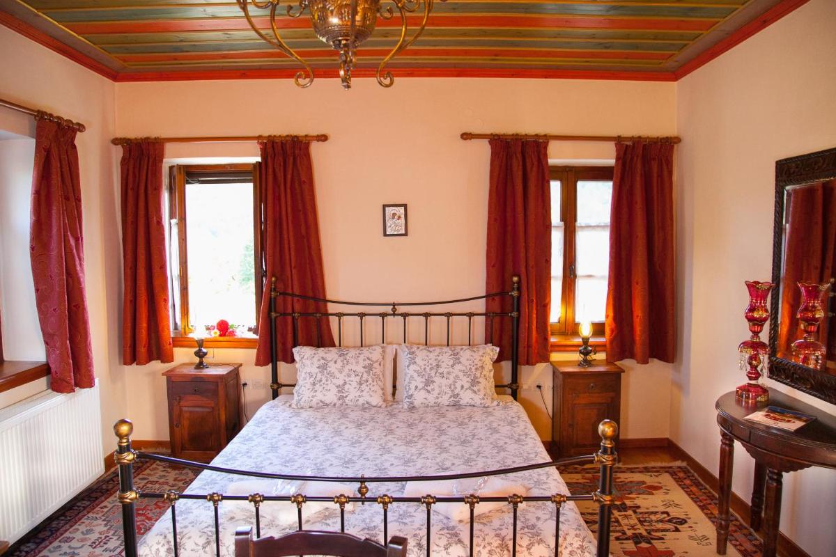 Hotel Machalas - Housity
