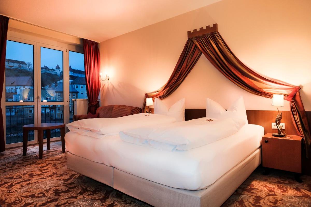 Hotel Burgblick - Housity