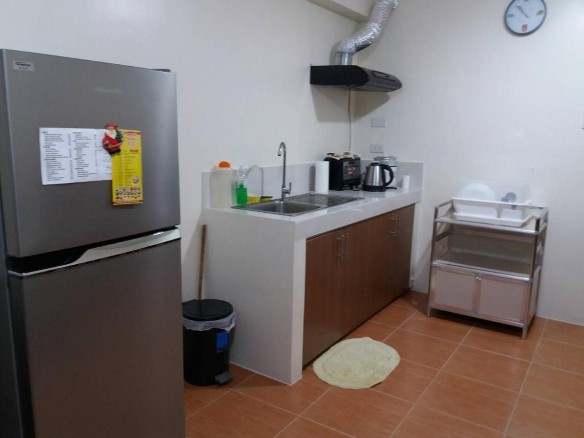 Comfy 1BR Condo Unit in One Oasis CdeO near Limketkai Centrio - Housity