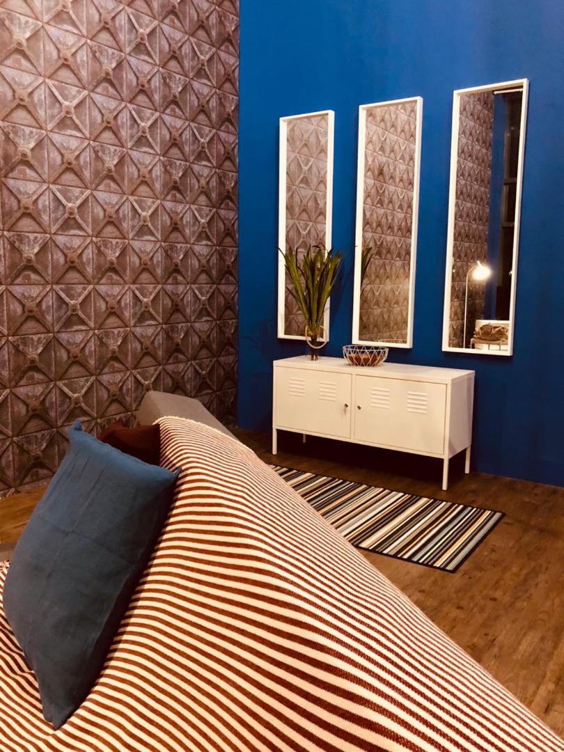 Spacious & Comfy Loft @ EMPIRE CITY DAMANSARA PERDANA - Housity