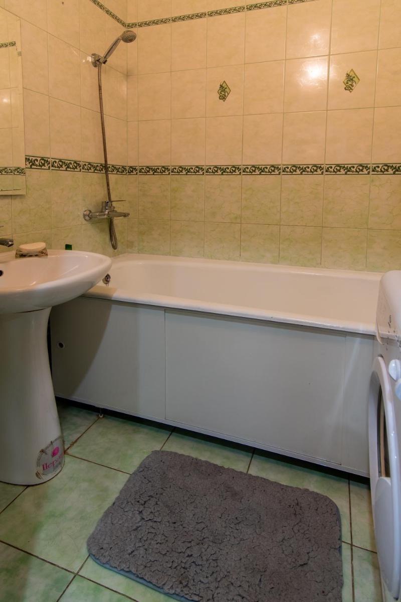 APARTMENT street Trostyanetskaya - Housity