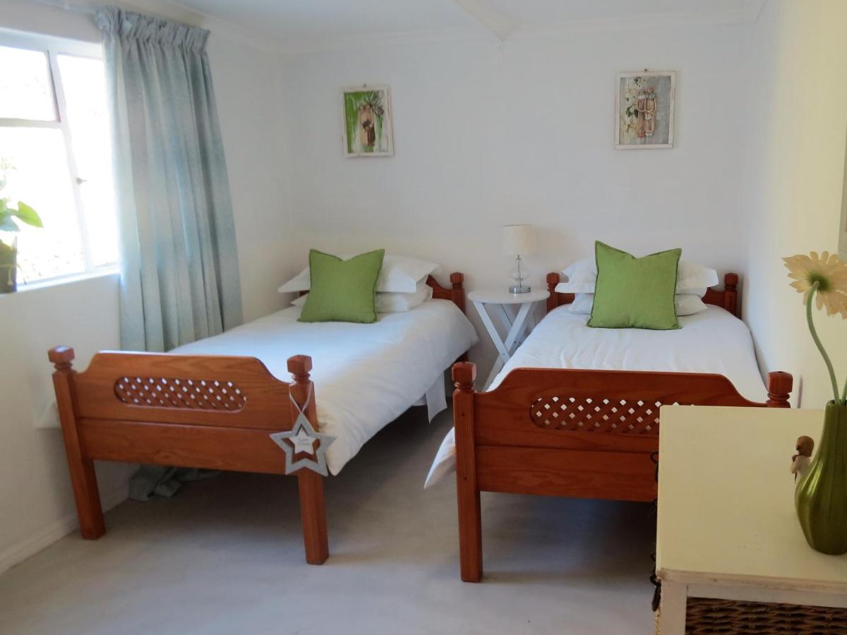 Weavers' Cottage - Housity