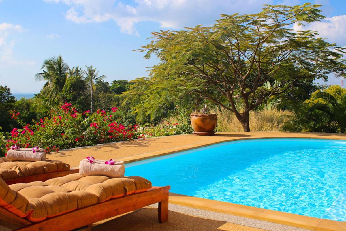 Seaview Pool Villa 4 bedrooms - VILLA ISSARA - Housity