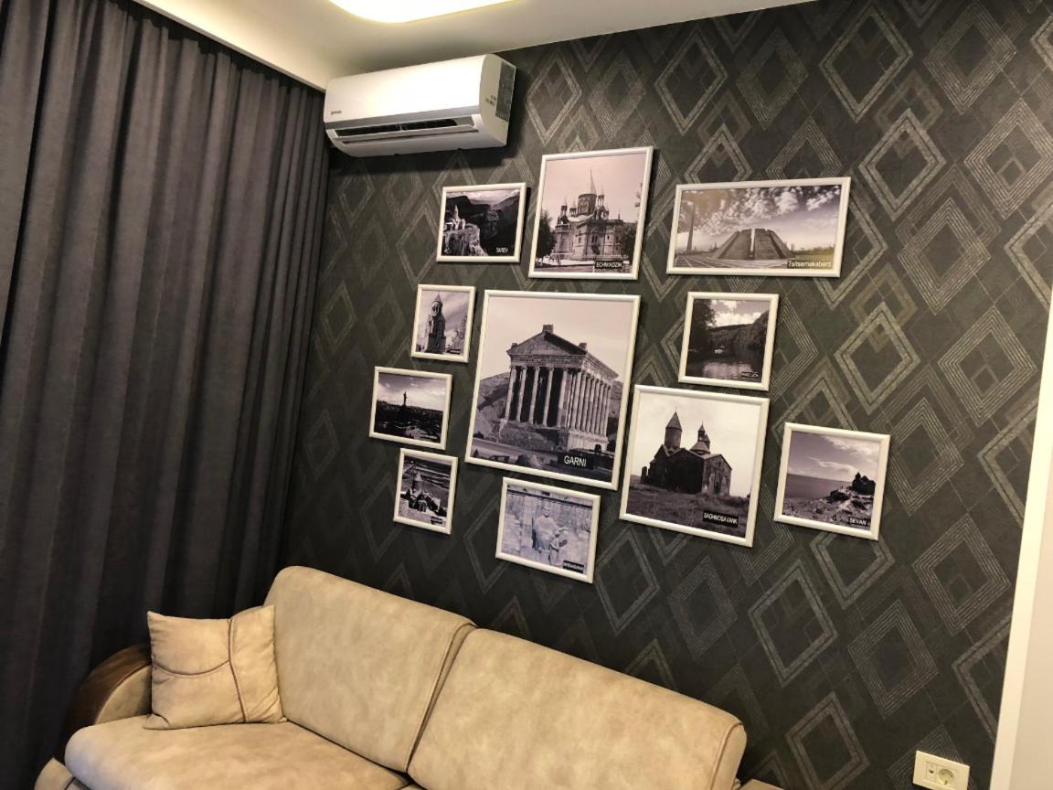 Apartment on Moskovyan 31 - Housity