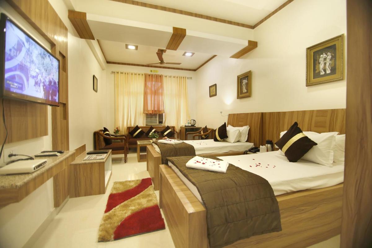 Hotel Sheetal Regency,Near Janambhumi - Housity