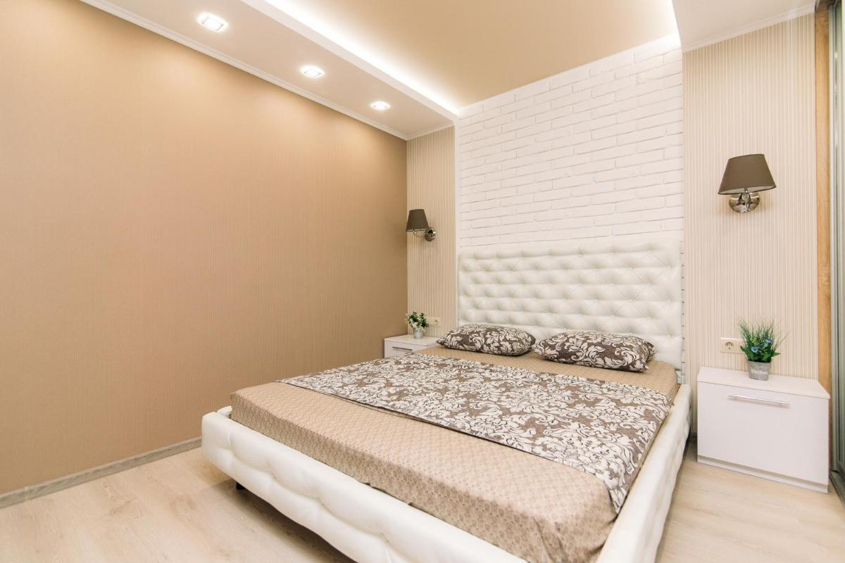 VIP Apartments Faraon on Kharkovskaya 1 floor - Housity