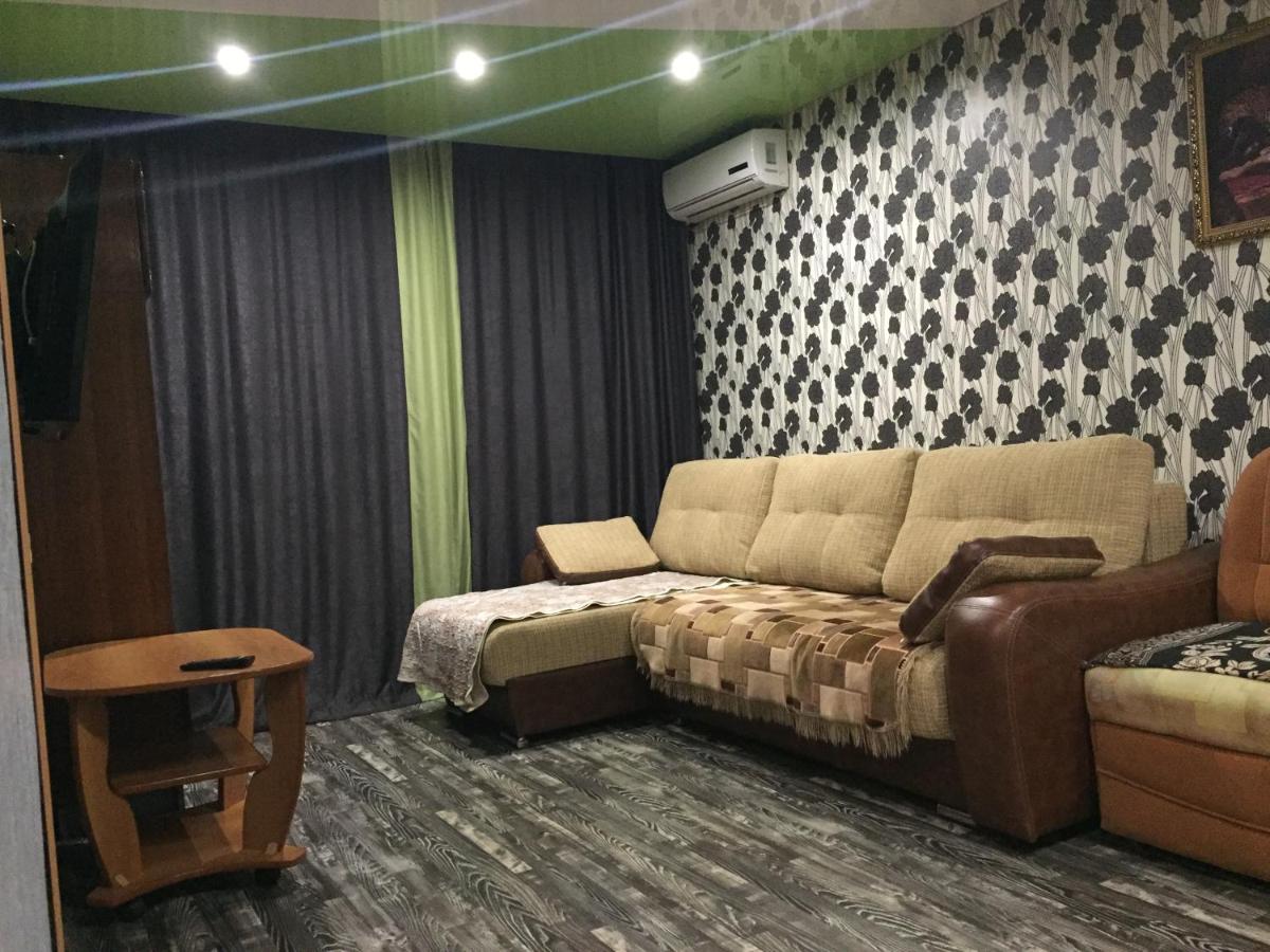 Suitetrails - Apartments on Komsomolskoy