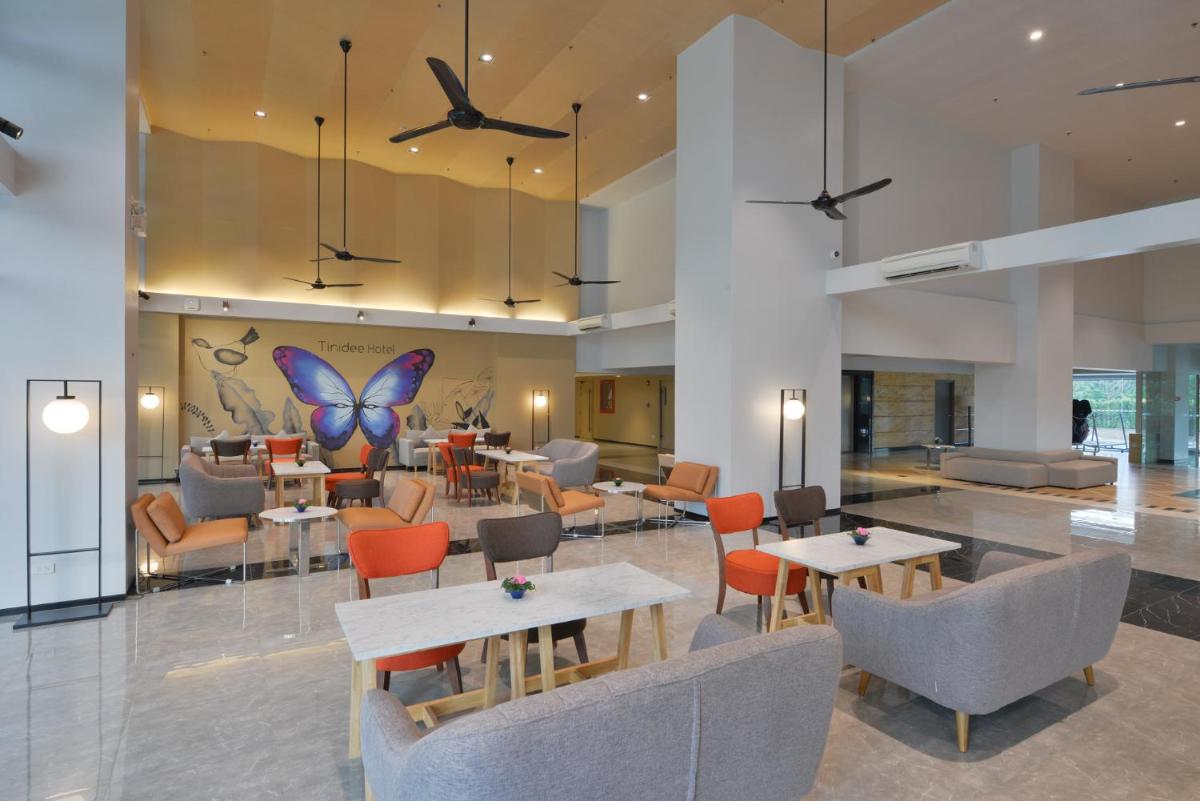 Suitetrails - Tinidee Hotel Bangkok Golf Club - SHA Certified