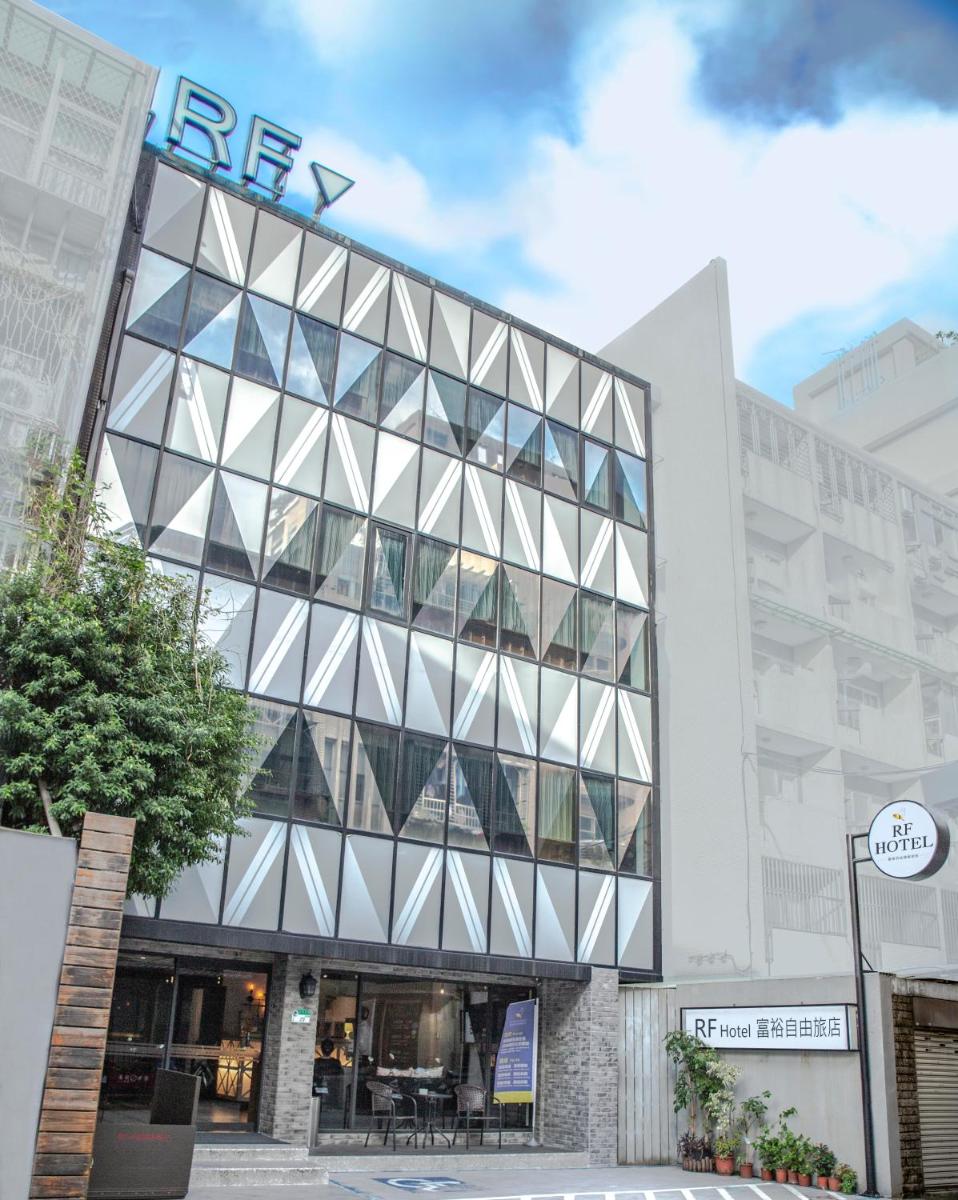 RF Hotel  Linsen - Housity