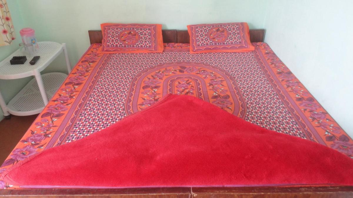 Shivam Guest House, Kausani - Housity