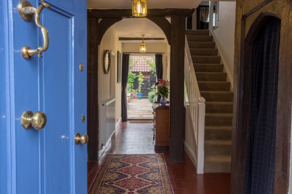 St Mary’s Bed & Breakfast - Housity