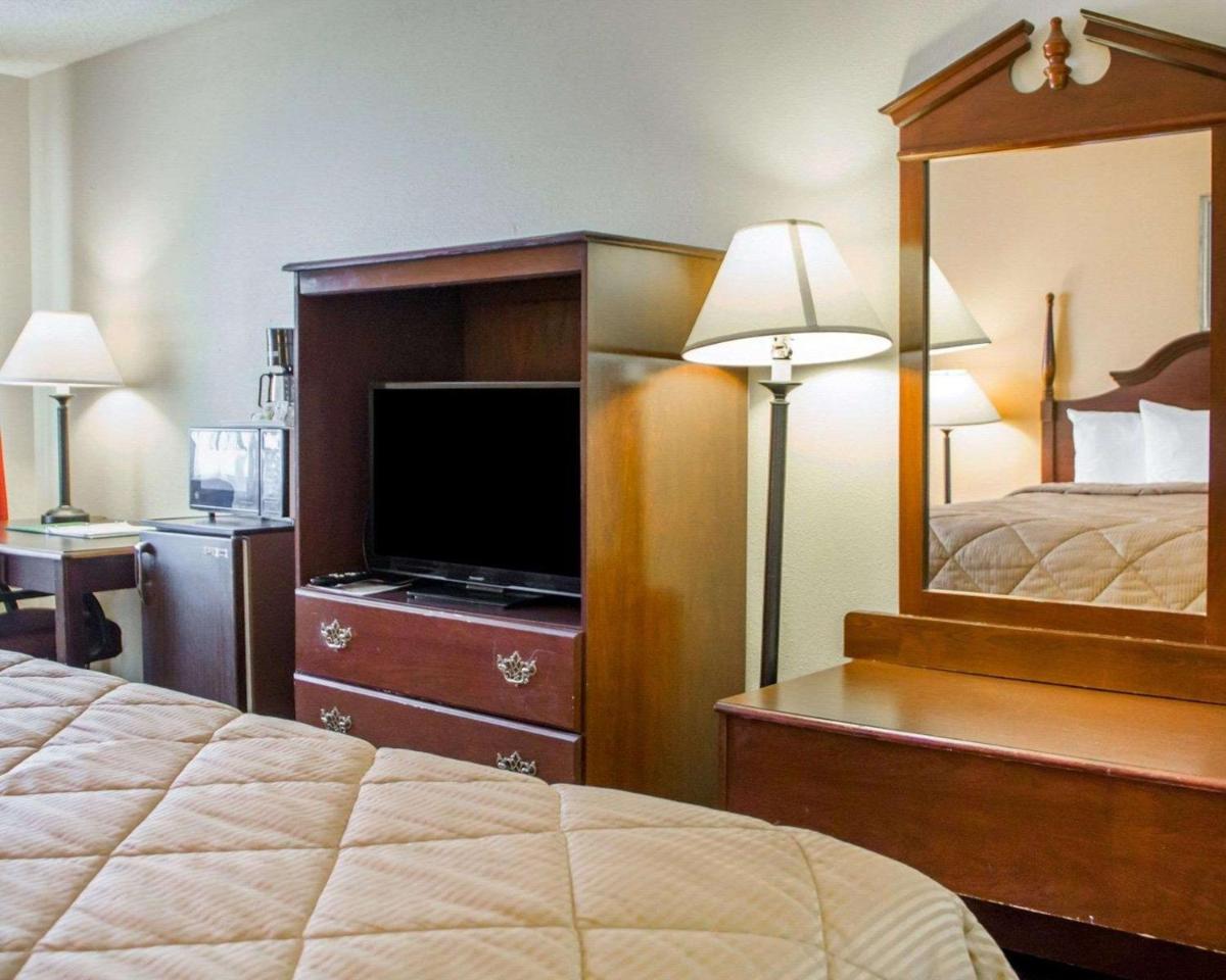 Quality Inn Broken Arrow - Tulsa - Housity