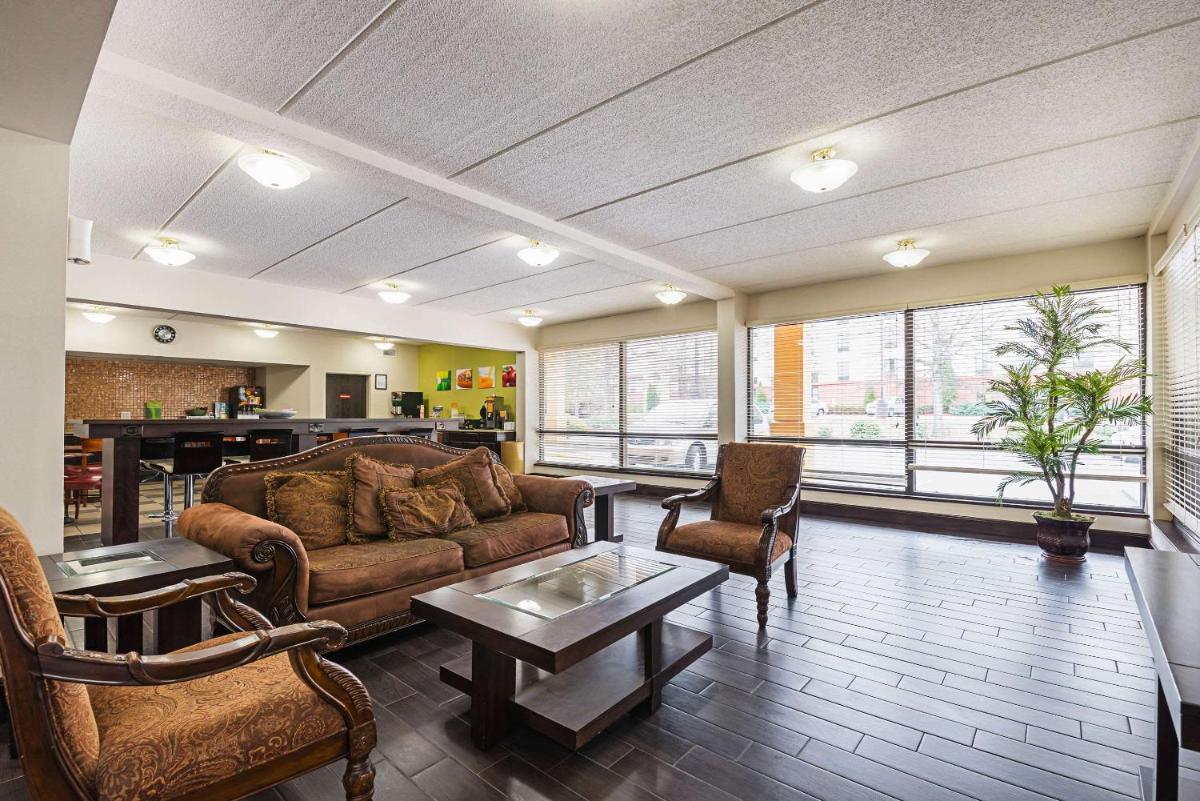 Quality Inn Airport - Southeast - Housity