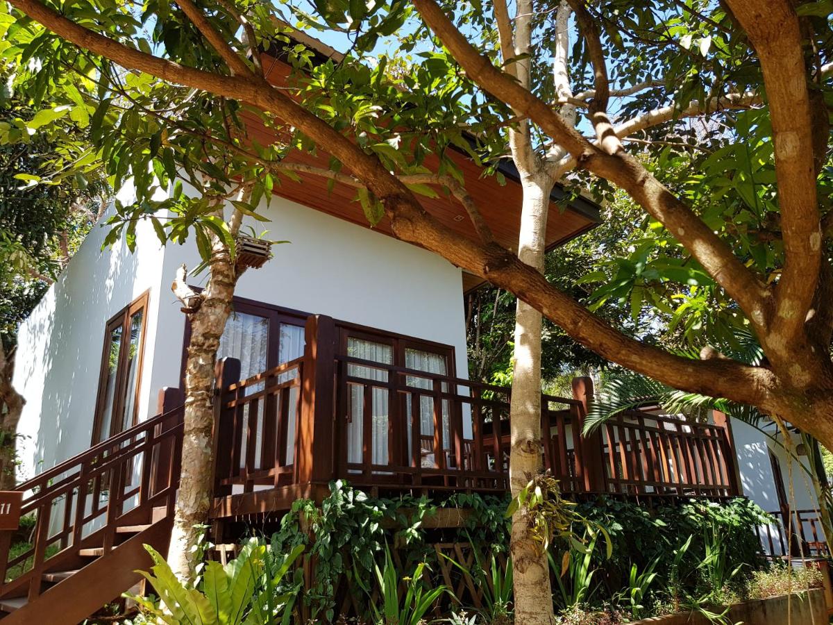 Mayura Hill Resort - Housity
