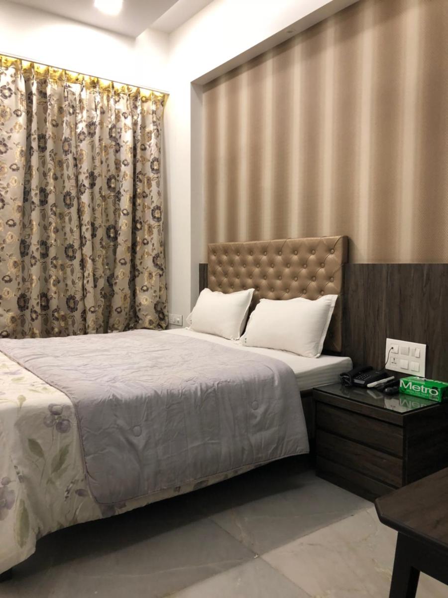 Hotel Antique - Colaba - Housity