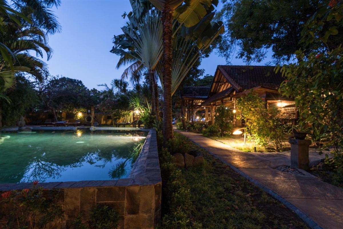 Hotel Pondok Sari Beach & SPA Resort - Housity