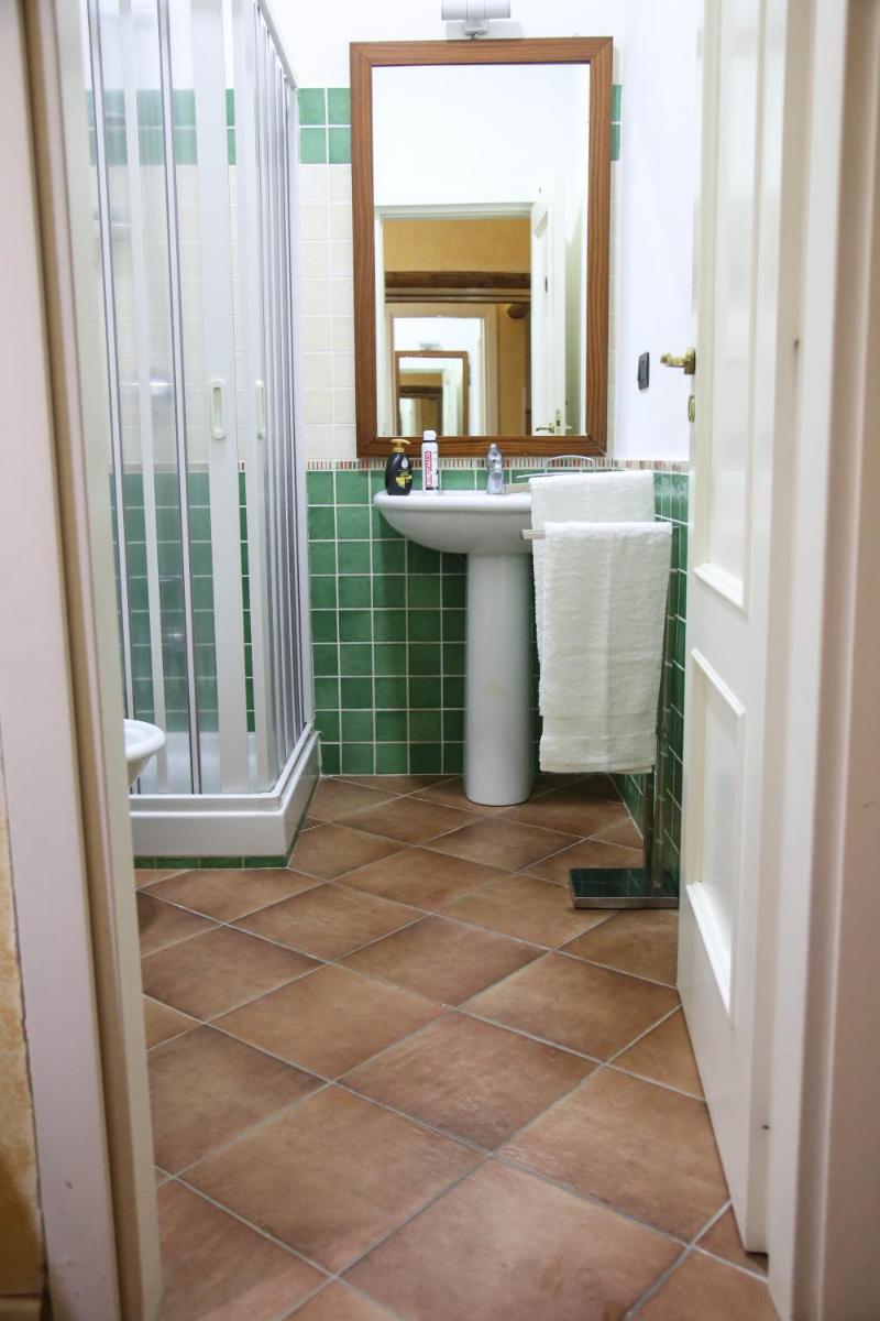 Suitetrails - BQ Central Apartments
